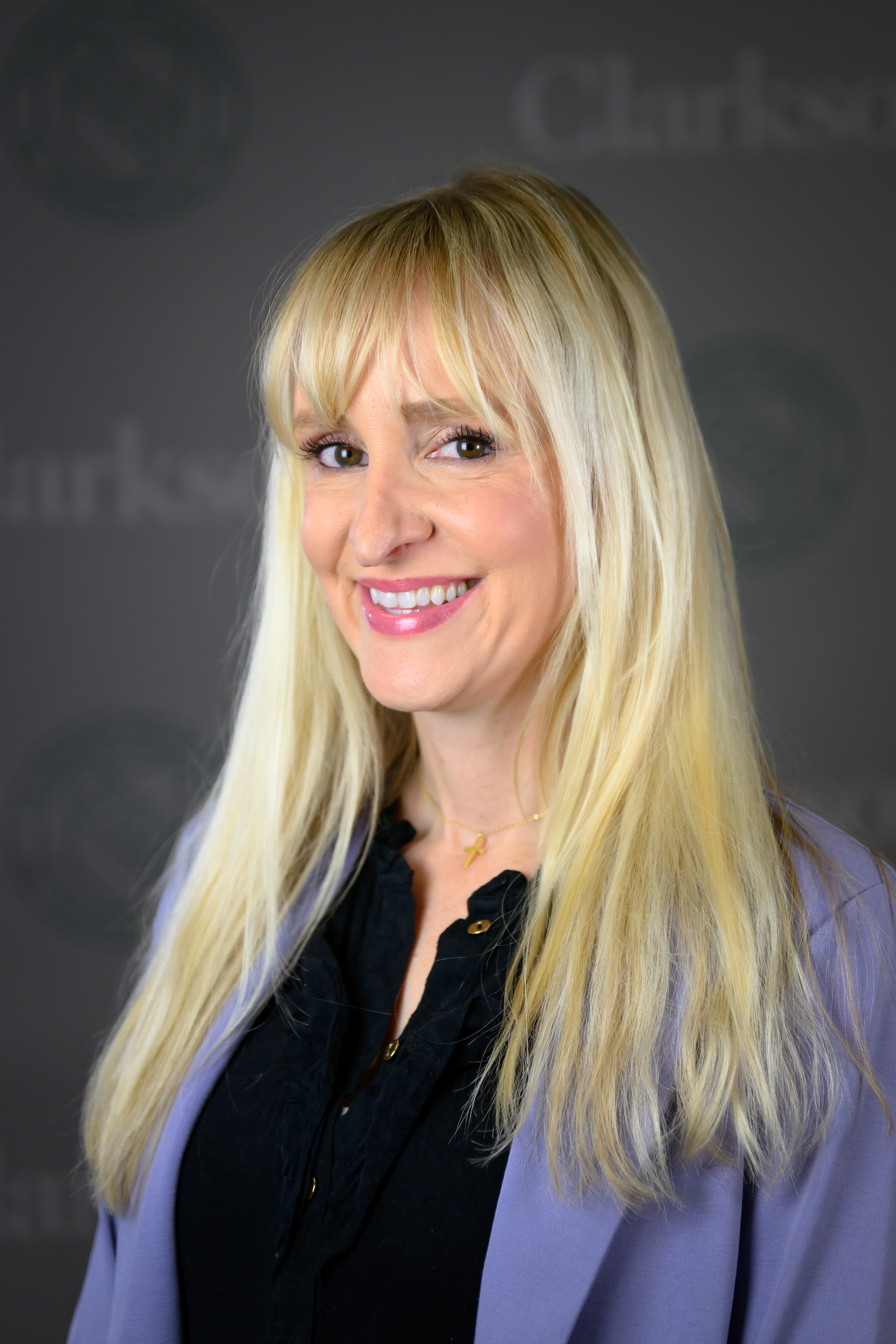 Headshot, Anna Brown